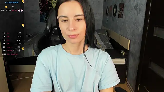 Snapshot of Horny_Nikki_ chatting on 13, 12, 2024 Horny Nikki online show from 13, 12, 2024