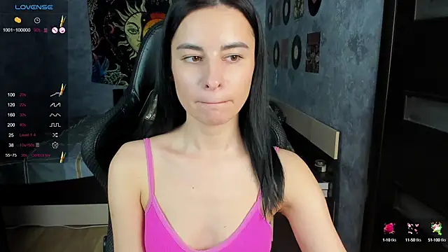 Snapshot of Horny_Nikki_ chatting on 18, 12, 2024 Horny Nikki online show from 18, 12, 2024