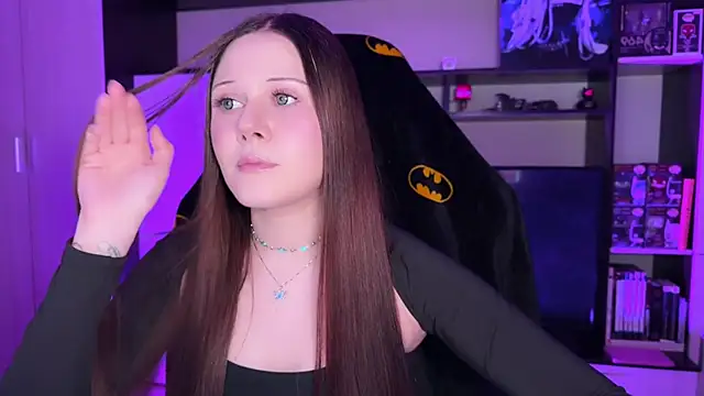 jasminevine online show from 4, 4, 2026