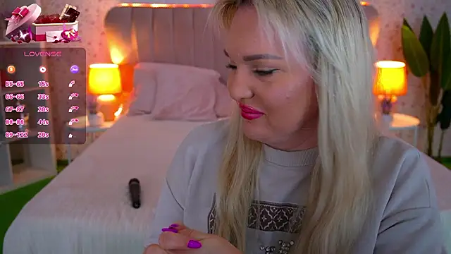 MissyMartinez online show from 4, 2, 2026