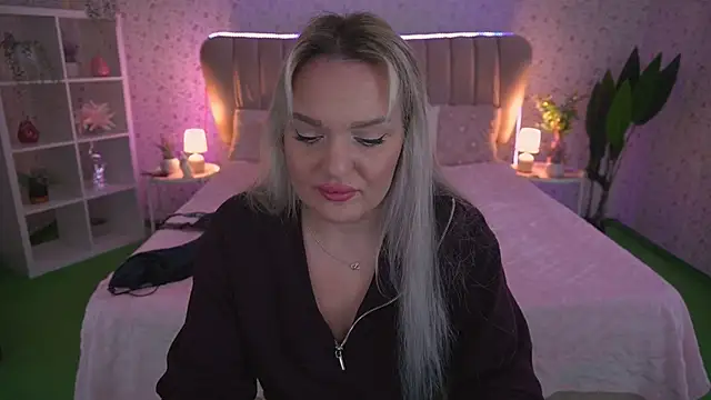 Snapshot of MissyMartinez chatting on 12, 3, 2026 MissyMartinez online show from 12, 3, 2026