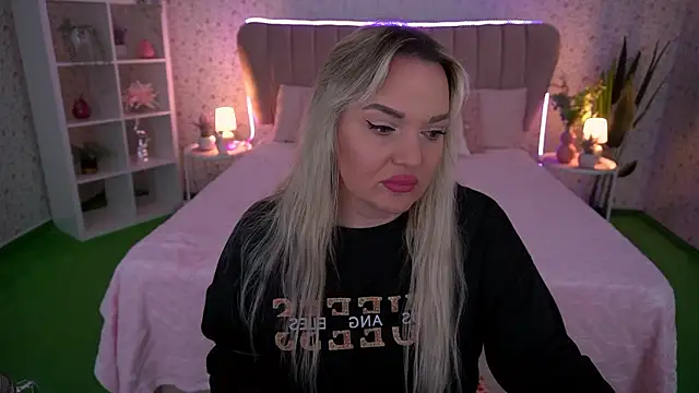 Snapshot of MissyMartinez chatting on 28, 3, 2026 MissyMartinez online show from 28, 3, 2026