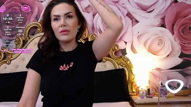 Snapshot of HessaHessy chatting on 7, 4, 2026 HessaHessy online show from 7, 4, 2026