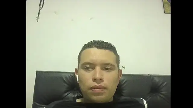 Snapshot of mons41 chatting on 24, 5, 2026 mons41 online show from 24, 5, 2026
