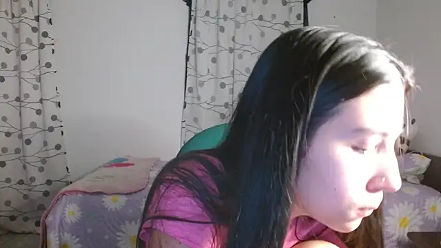 mia  lopez  online show from 11, 3, 2025