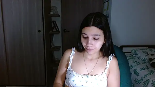 Snapshot of mia__lopez_ chatting on 15, 12, 2025 mia lopez online show from 15, 12, 2025