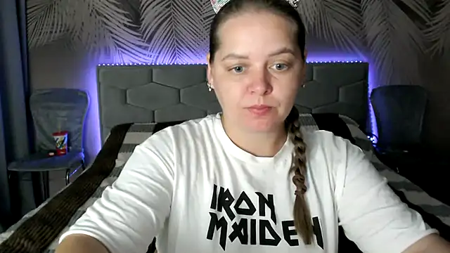 uliastar online show from 12, 9, 2025