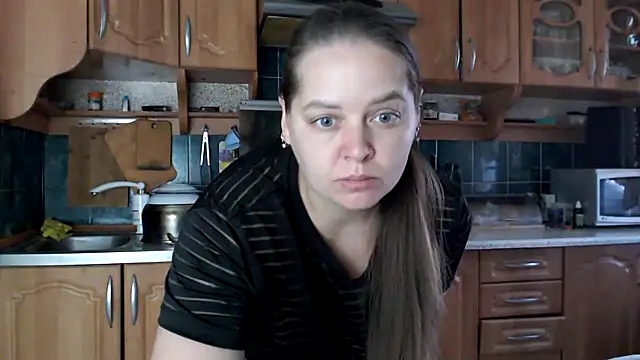 uliastar online show from 26, 10, 2025