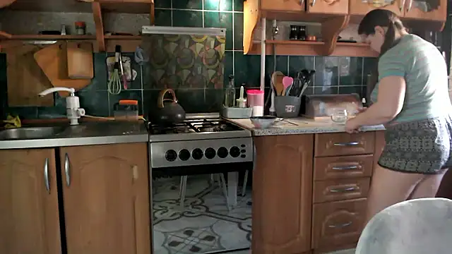 uliastar online show from 14, 3, 2026