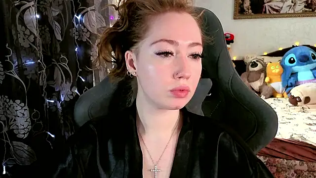 TinaBrook online show from 25, 3, 2026