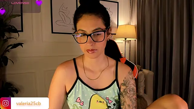 valeriia25  online show from 28, 2, 2025