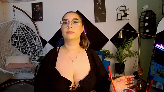 Snapshot of Katewalker_ chatting on 5, 7, 2026 Katewalker online show from 5, 7, 2026
