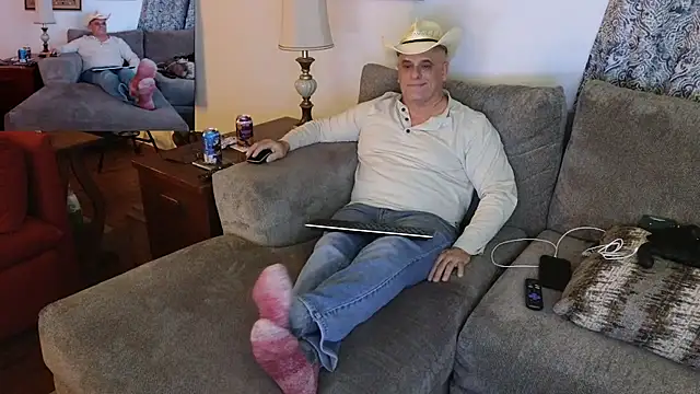 Foxhunt99 online show from 8, 2, 2025