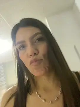 Snapshot of martina_contreras chatting on 19, 3, 2026 martina contreras online show from 19, 3, 2026