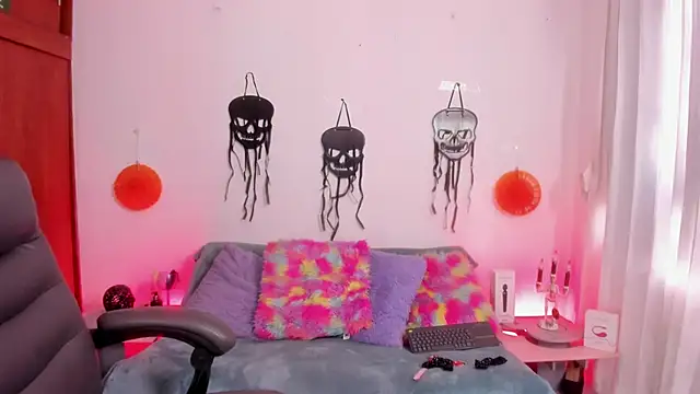 Cata green online show from 1, 10, 2025