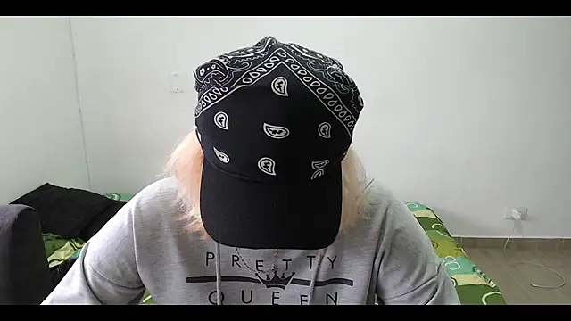 MommyMiaWs online show from 14, 2, 2025