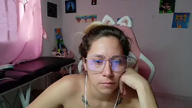 Snapshot of MommyMiaWs chatting on 19, 1, 2026 MommyMiaWs online show from 19, 1, 2026