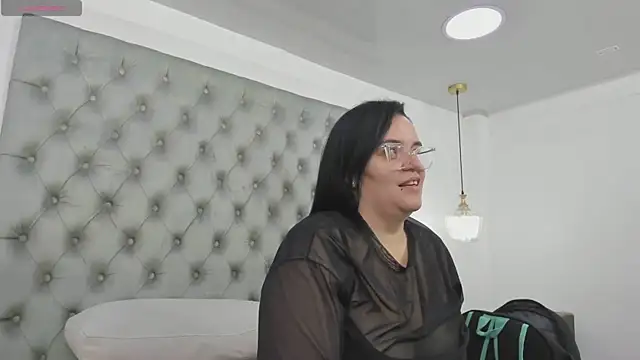 anette cooper online show from 4, 5, 2026