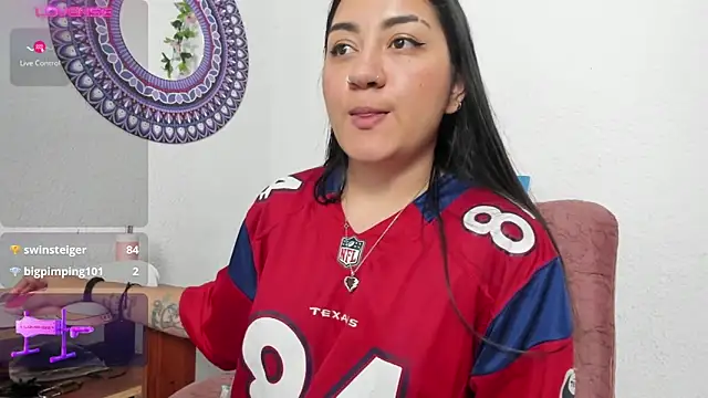 Snapshot of Hanna_moore1 chatting on 25, 1, 2025 Hanna moore1 online show from 25, 1, 2025