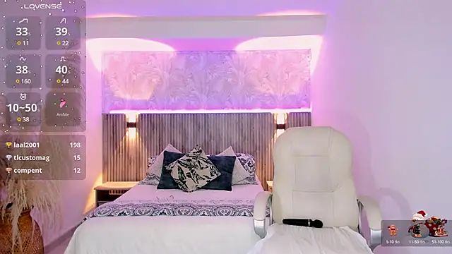 emilly smith 1 online show from 4, 1, 2025