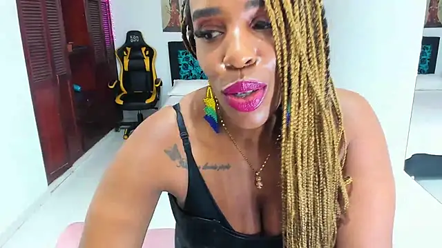 TAYLORR778 online show from 16, 1, 2025