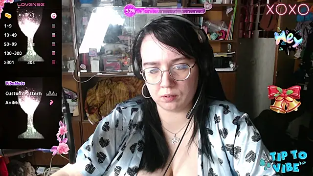 LeonaHarrison online show from 28, 1, 2025