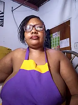 Snapshot of YELLOW_BONE chatting on 18, 2, 2026 YELLOW BONE online show from 18, 2, 2026