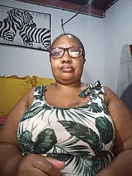YELLOW BONE online show from 24, 6, 2026