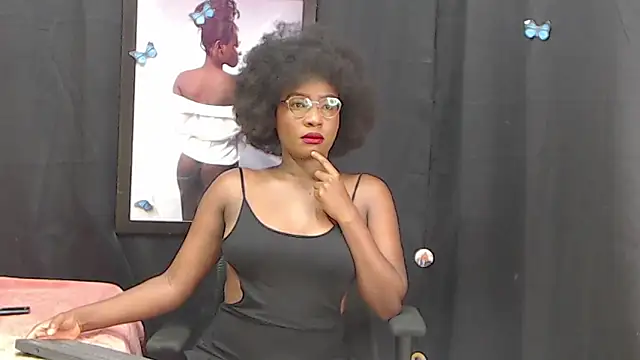 lia thomsonn online show from 14, 2, 2025