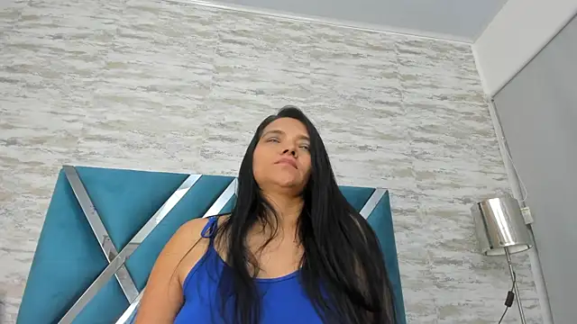 veronica salas online show from 21, 1, 2025