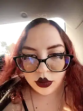 alicce moon  online show from 6, 4, 2026