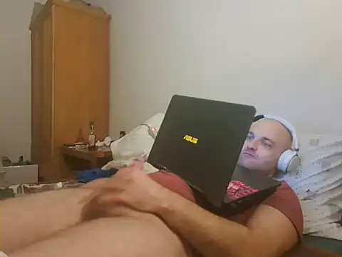 Snapshot of dilosan12345 chatting on 7, 2, 2025 dilosan12345 online show from 7, 2, 2025