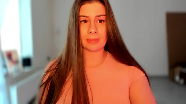JuicyHelenX online show from 26, 5, 2026