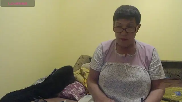 Sandra Carina online show from 28, 4, 2026