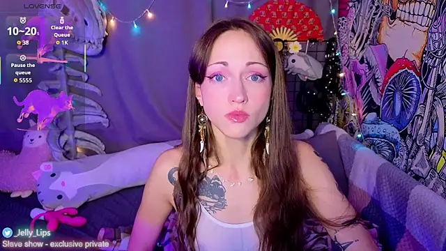 Snapshot of ServantBrook chatting on 6, 4, 2026 ServantBrook online show from 6, 4, 2026