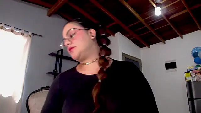 maela1 online show from 12, 10, 2025