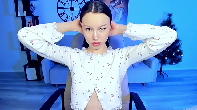 KaitieLove online show from 28, 12, 2024