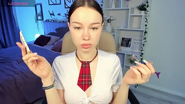 KaitieLove online show from 18, 3, 2025