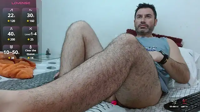 Snapshot of rodrher81 chatting on 12, 1, 2025 rodrher81 online show from 12, 1, 2025
