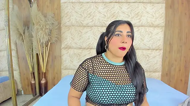 antonellarusso 1 online show from 25, 2, 2025