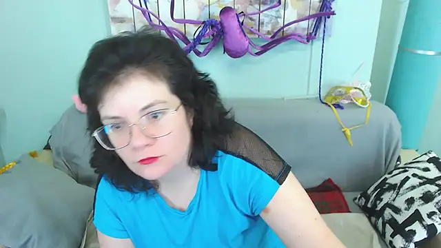 EverlyRays online show from 6, 12, 2024