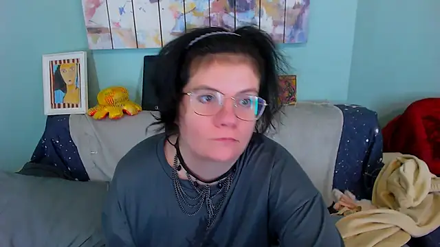 Snapshot of EverlyRays chatting on 10, 1, 2026 EverlyRays online show from 10, 1, 2026