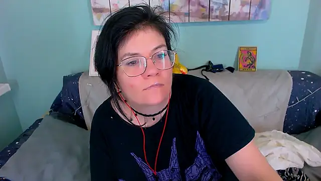 Snapshot of EverlyRays chatting on 2, 2, 2026 EverlyRays online show from 2, 2, 2026