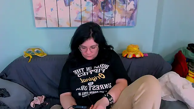 Snapshot of EverlyRays chatting on 25, 4, 2026 EverlyRays online show from 25, 4, 2026