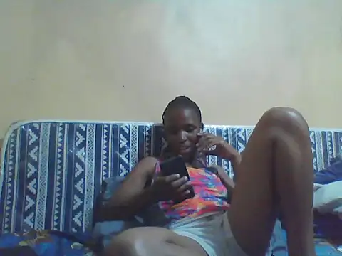 Smillie prety online show from 2, 4, 2026