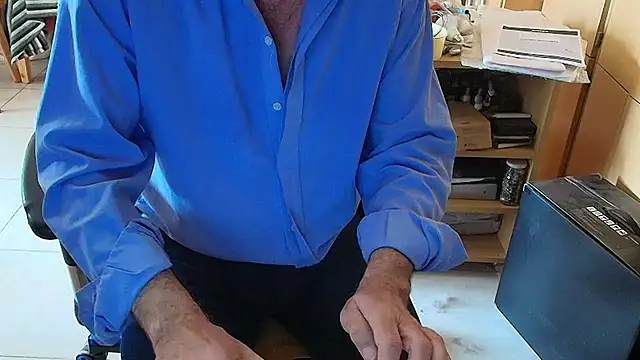 Snapshot of angelgarcia269 chatting on 1, 11, 2025 angelgarcia269 online show from 1, 11, 2025