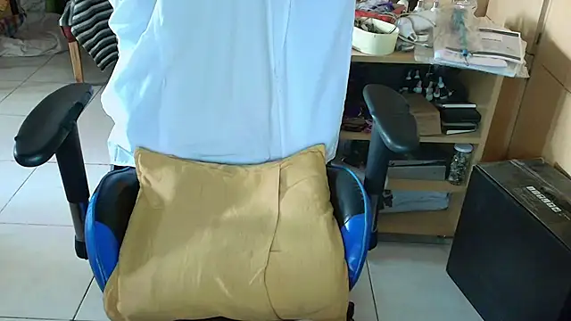 Snapshot of angelgarcia269 chatting on 4, 11, 2025 angelgarcia269 online show from 4, 11, 2025