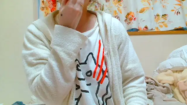 Snapshot of liliyRiSAcha-n chatting on 23, 1, 2025 liliyRiSAcha-n online show from 23, 1, 2025