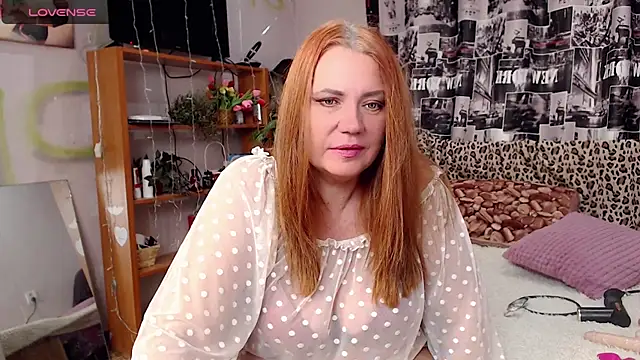 Snapshot of your_space chatting on 4, 12, 2024 your space online show from 4, 12, 2024