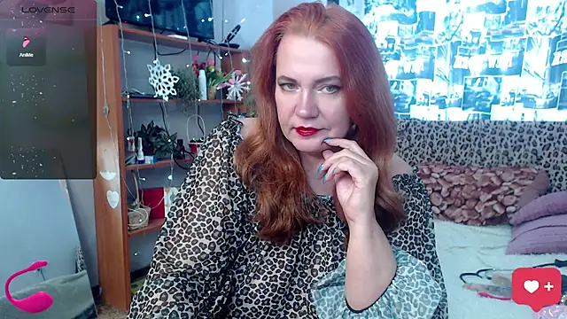 Snapshot of your_space chatting on 19, 12, 2024 your space online show from 19, 12, 2024